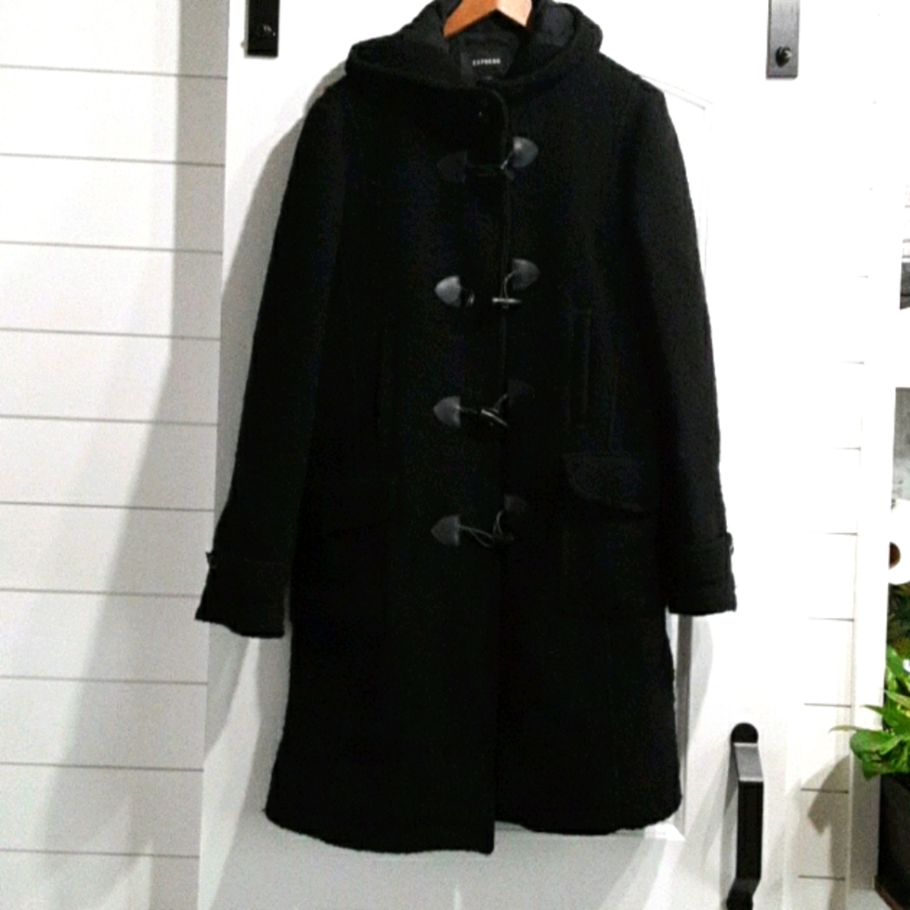 Very beautiful black color an elegant coat